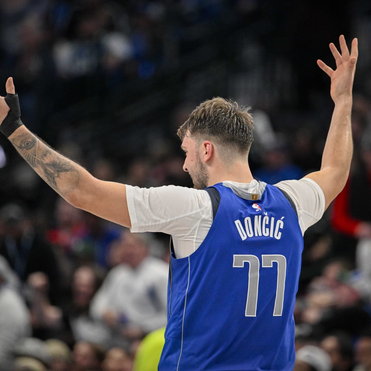 Dallas Mavericks NBA Championship result of superstar play, contributions  from role players 