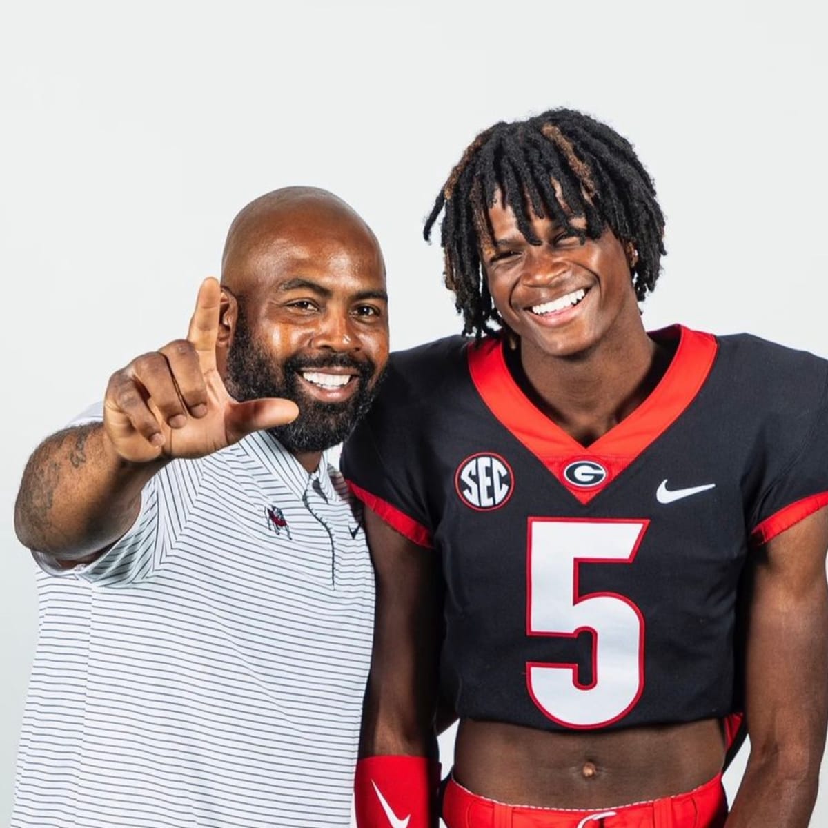 Georgia Wide Receiver Announces Commitment to Syracuse After Entering  Transfer Portal - Sports Illustrated Georgia Bulldogs News, Analysis and  More