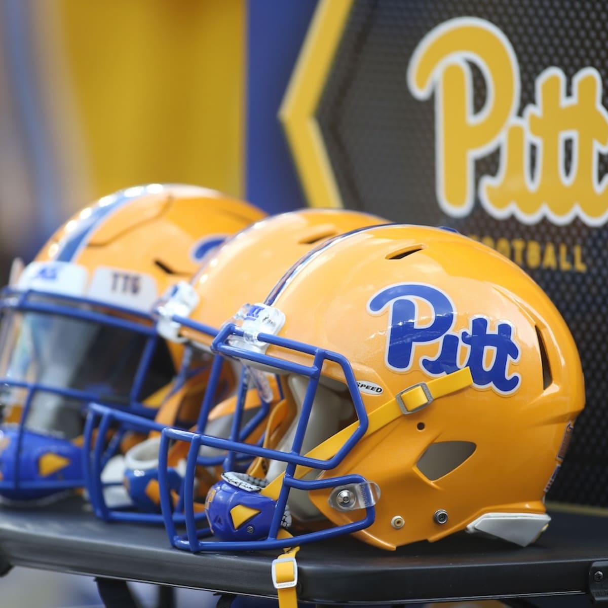 Pitt 2024 4-Star DE Target Commits to Penn State - Pittsburgh