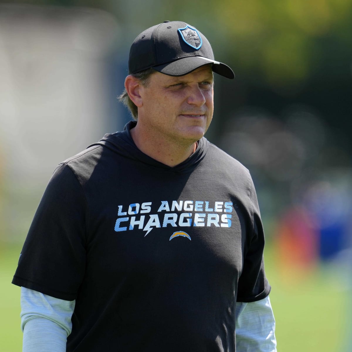 Chargers News: Players Give Vote of Confidence to Giff Smith as Interim HC  - Sports Illustrated Los Angeles Chargers News, Analysis and More