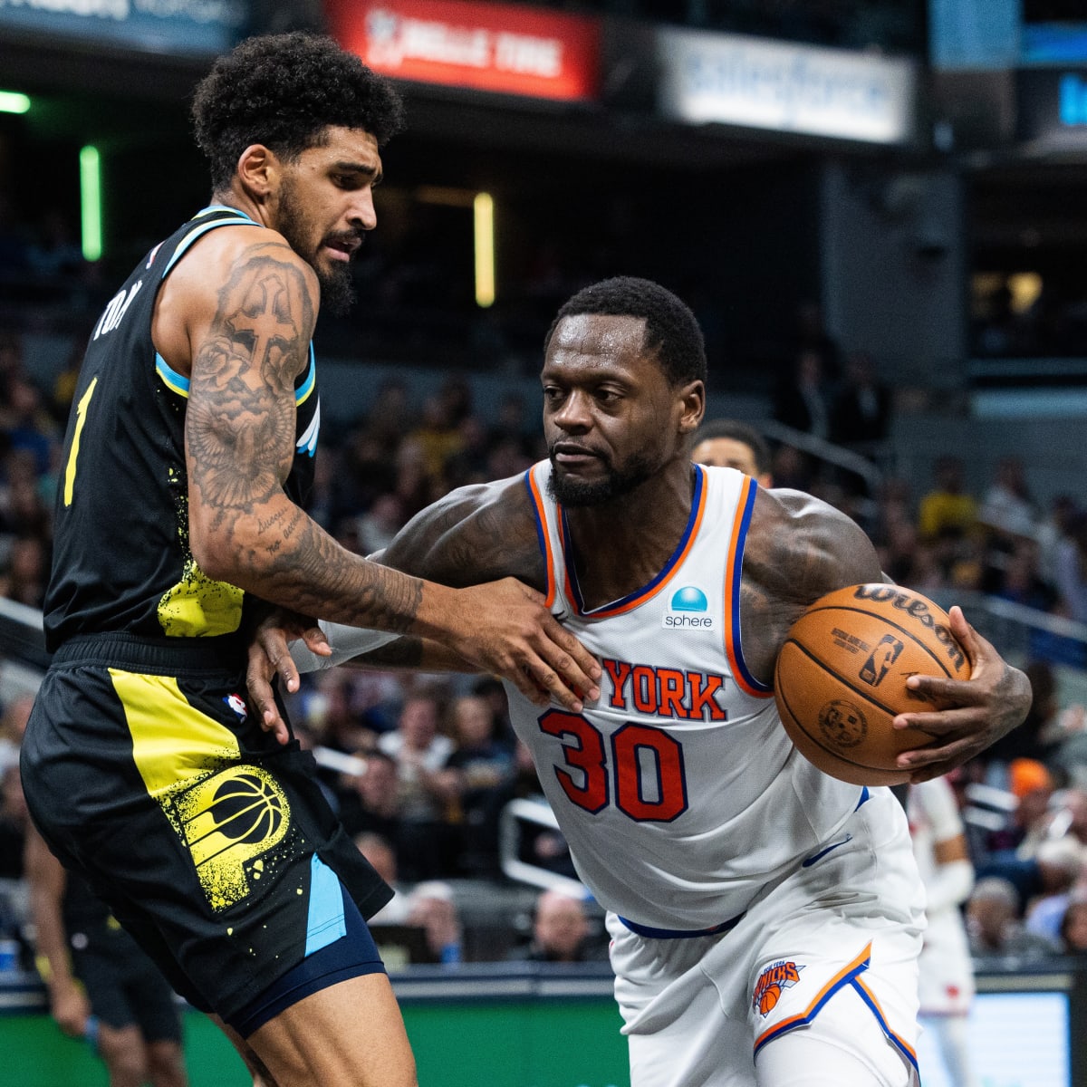 Obi Toppin battles New York Knicks and brother Jacob for first time since  trade: 'He's fit in well here' - Sports Illustrated Indiana Pacers news,  analysis and more