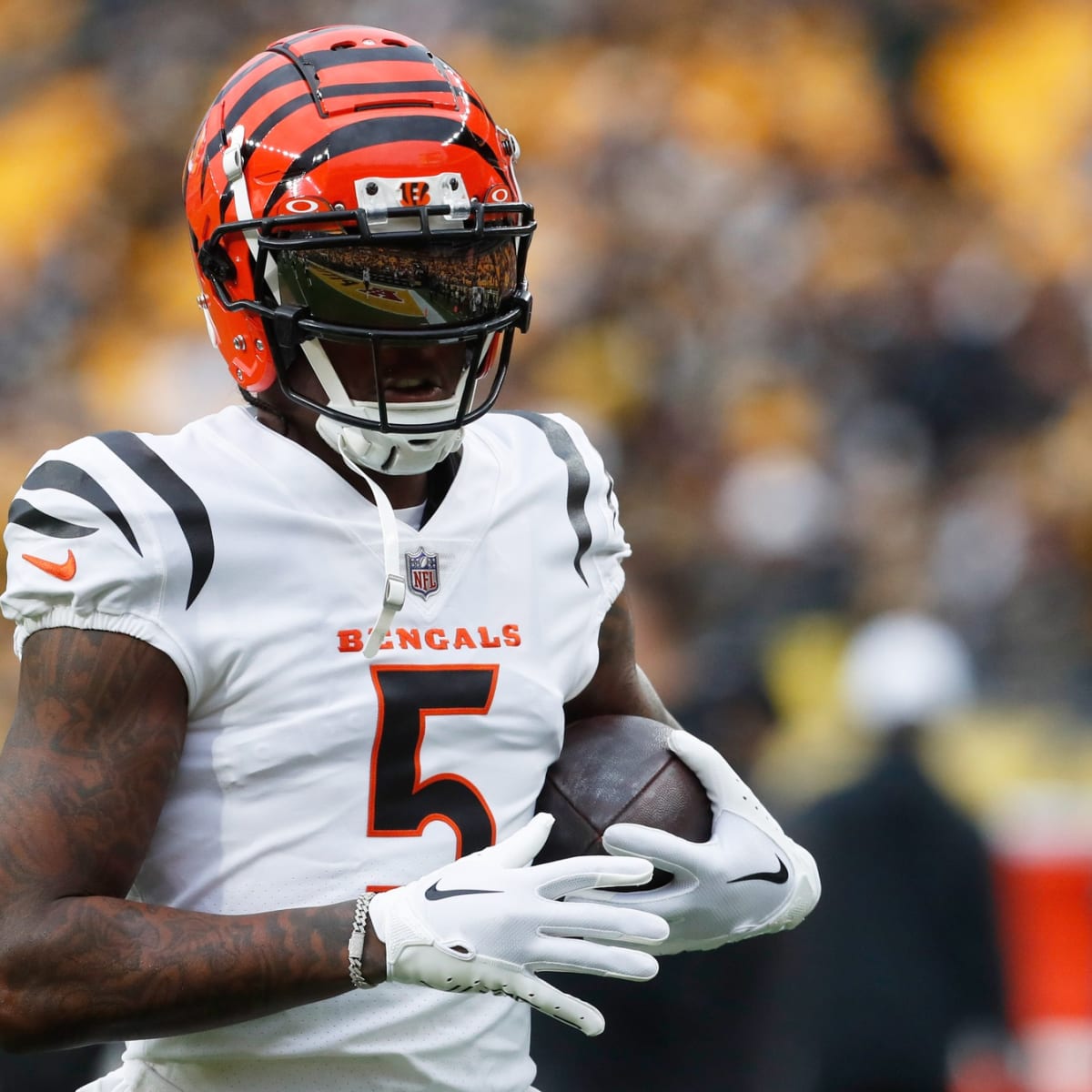 NFL Salary Cap Analyst Shares Cincinnati Bengals WR Tee Higgins Contract  Projection Ahead of Free Agency - Sports Illustrated Cincinnati Bengals  News, Analysis and More