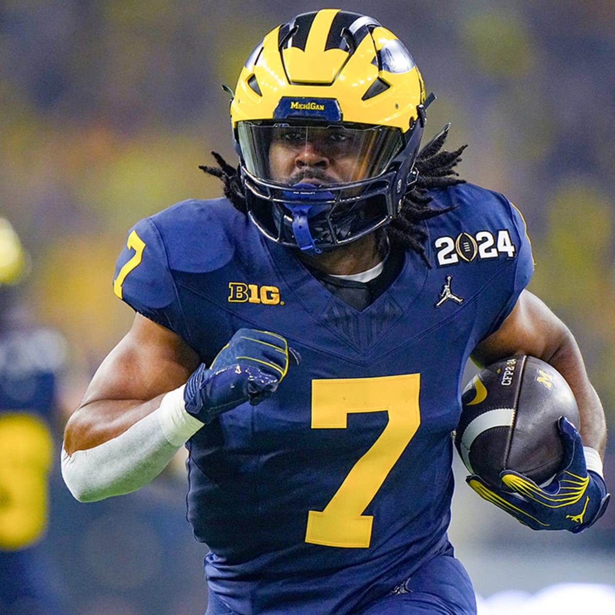 Donovan Edwards' Blistering Start for Michigan in CFP National Championship  Left Fans Stunned - Sports Illustrated