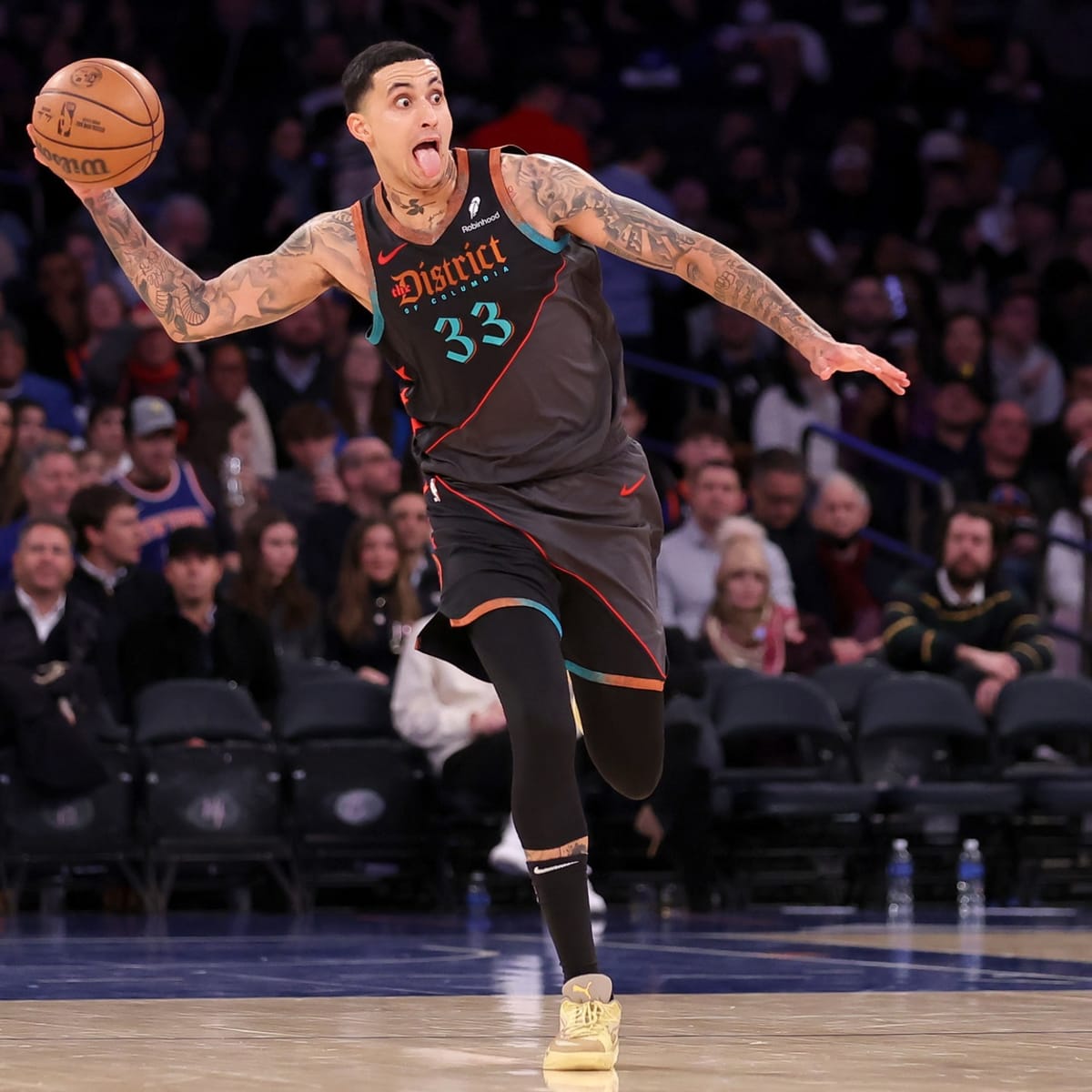 Mavericks reportedly interested in Kuzma but Wizards keeping price