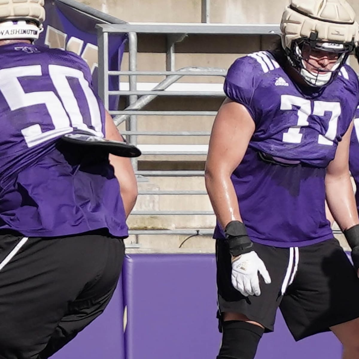 son elegibles los washington huskies bowl