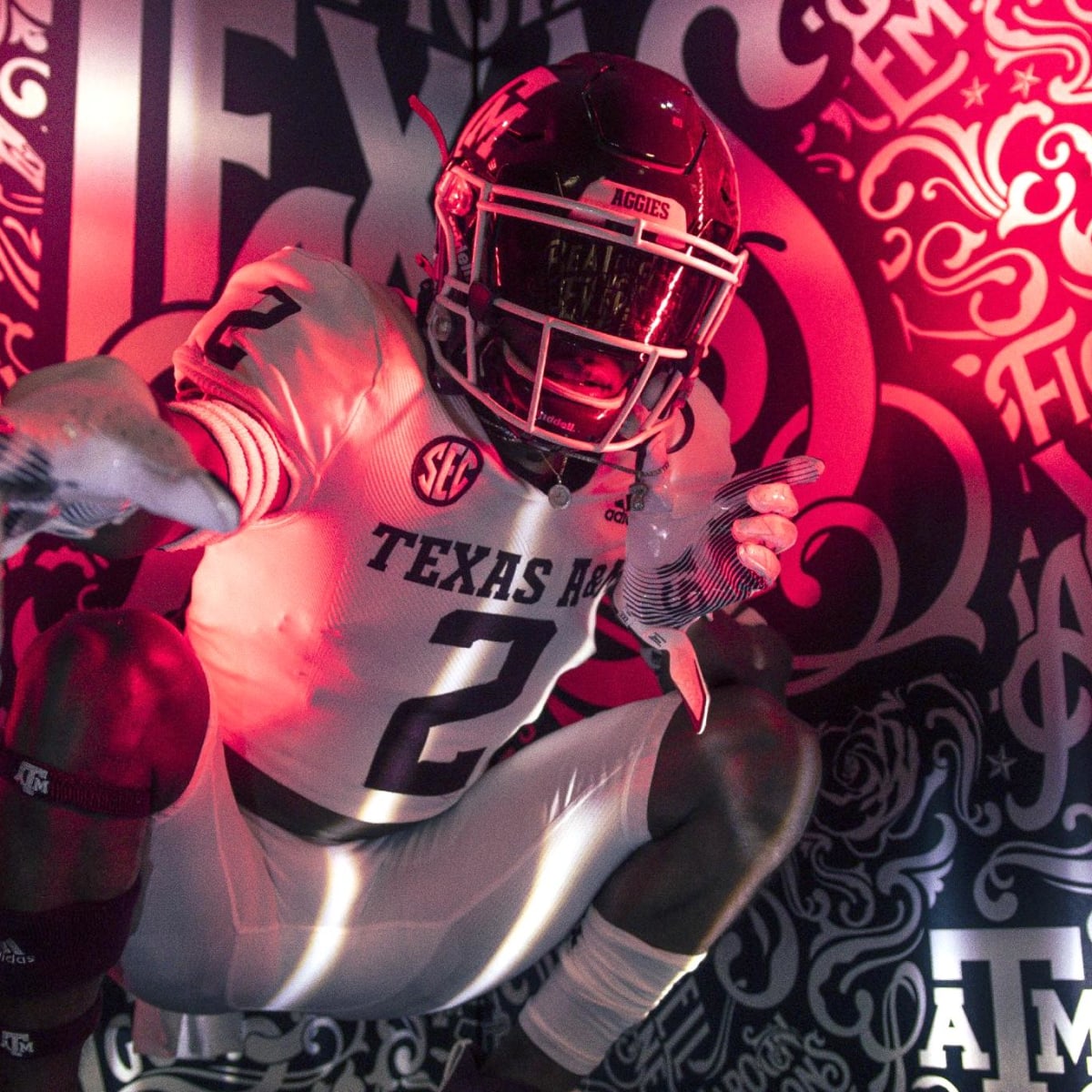 Texas A&M signs best college football recruiting class ever