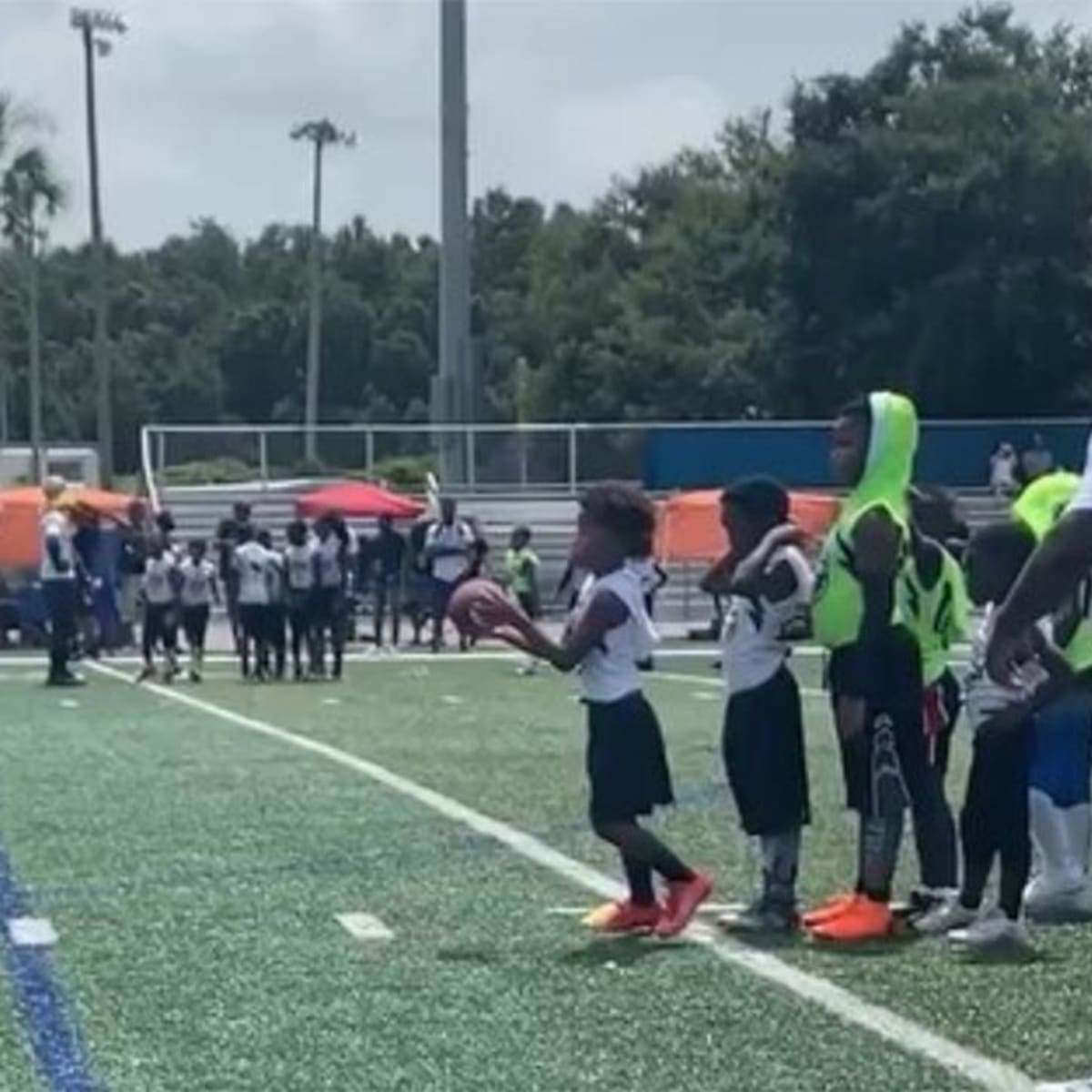 VIDEO: Devin Hester's Kid Is Also RIDICULOUS