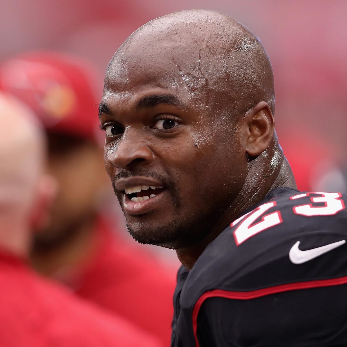 Griffen: Adrian Peterson 'should have finished his career' with