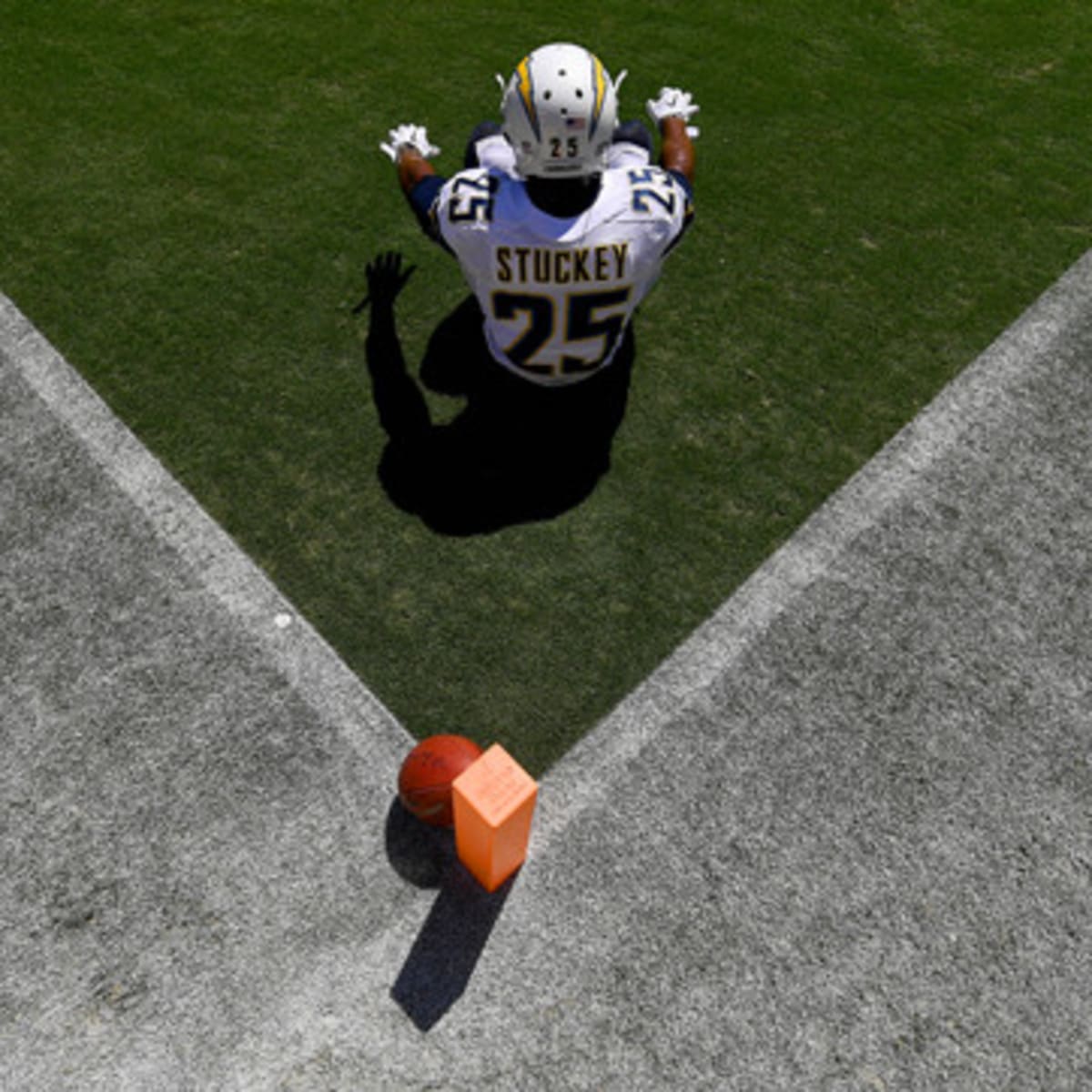 Players Just Wore This Startup's New Soft Helmets in an NFL