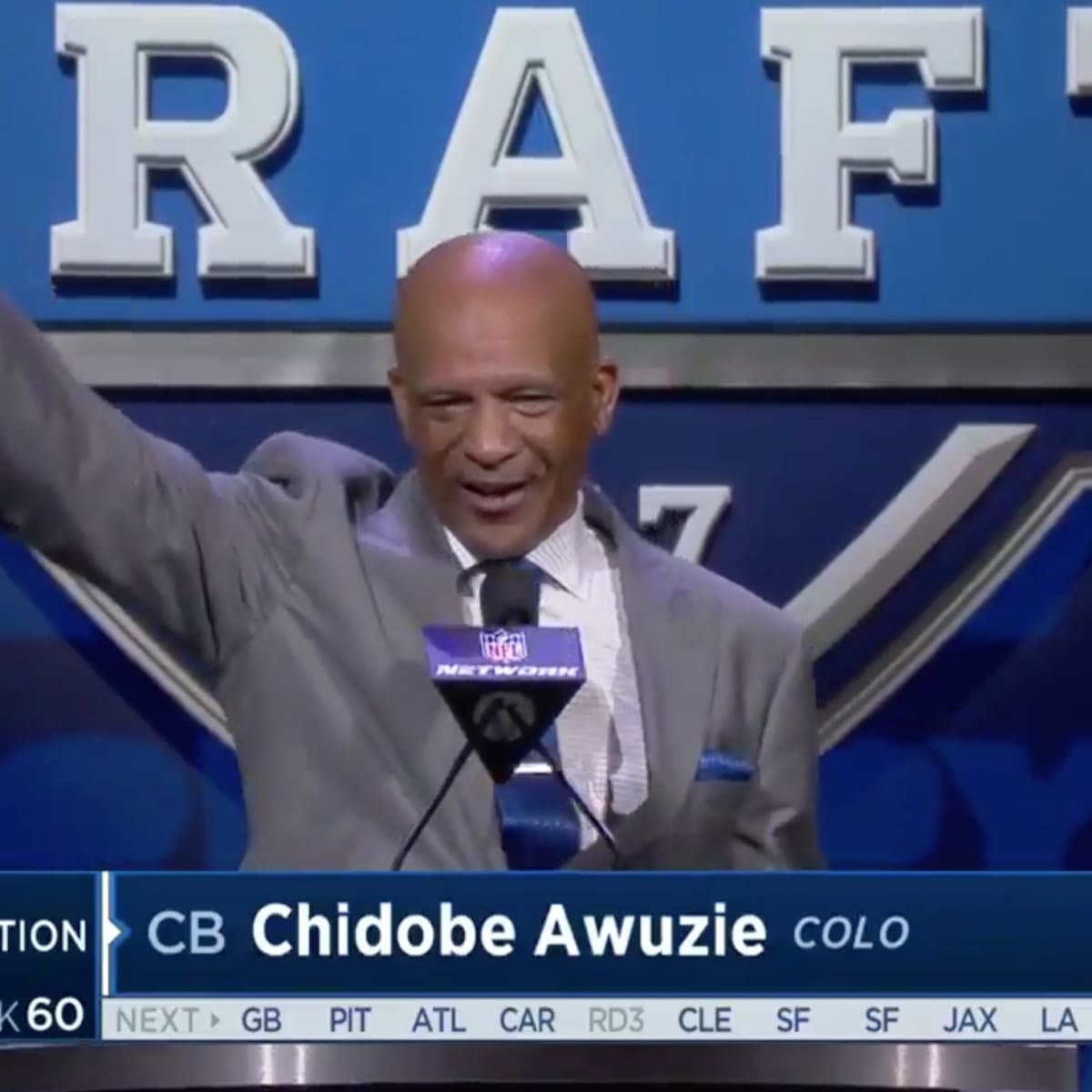 Drew Pearson as Cowboys reveal setup for NFL draft at AT&T Stadium: 'I pity  the team that has to follow'