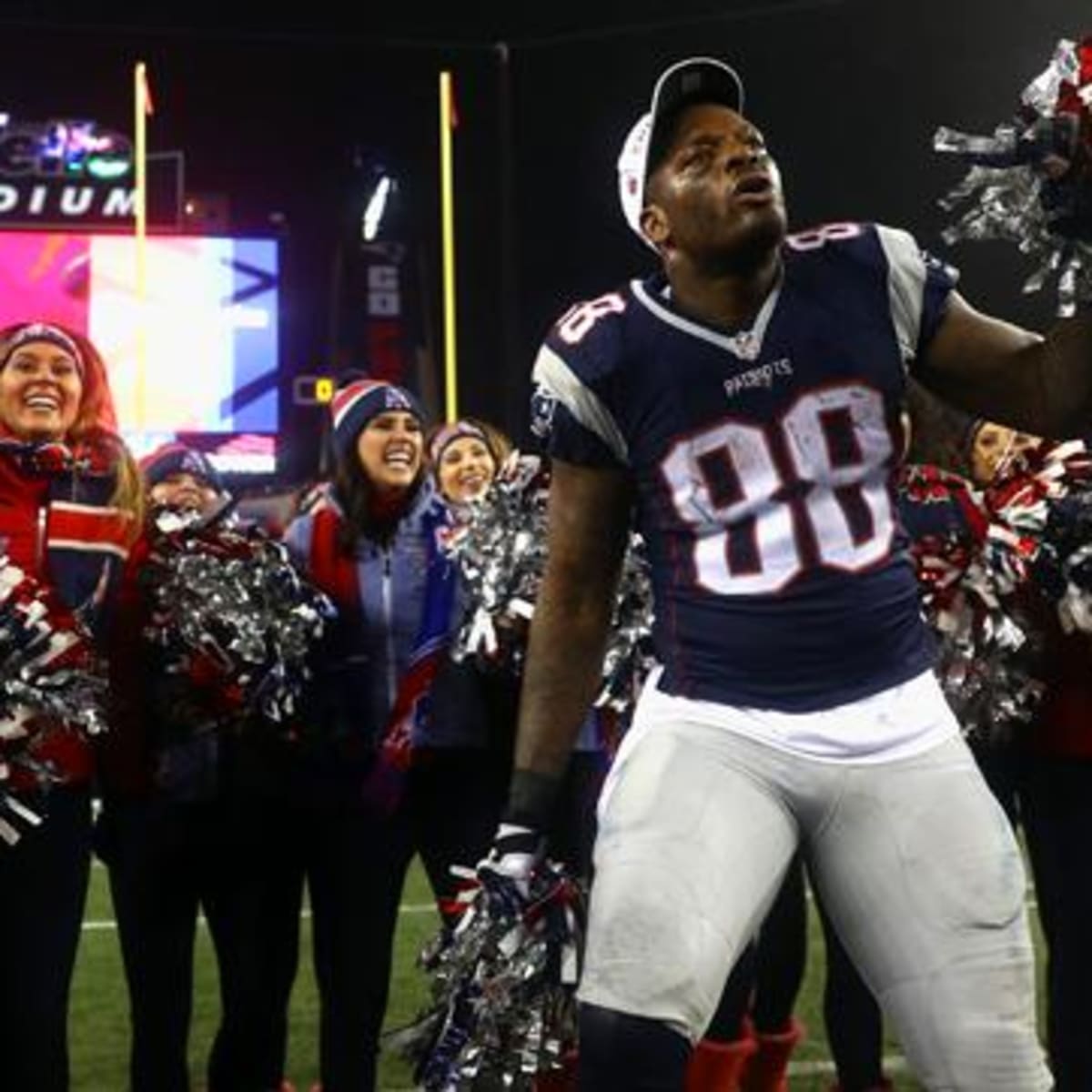 Ex-Cowboys TE Martellus Bennett skipping Patriots' White House