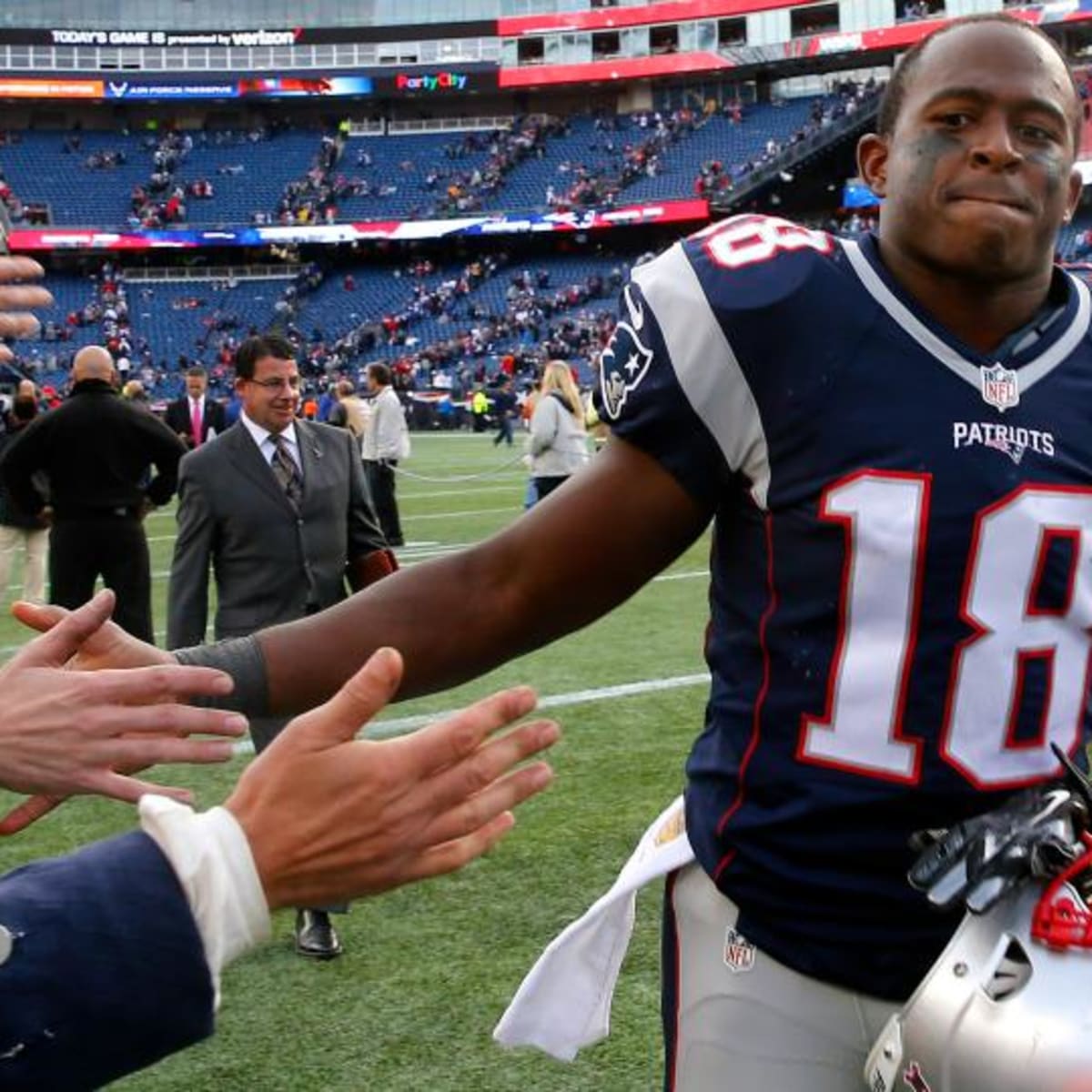 Why the Patriots' Matthew Slater always call heads in the coin toss - The  Boston Globe