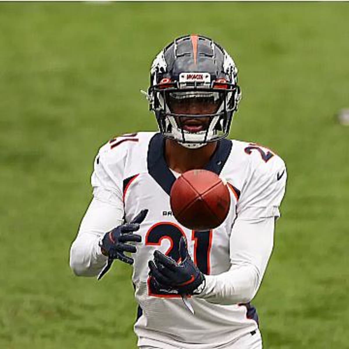 Trade-happy L.A. Rams acquire cornerback Aqib Talib from Broncos 