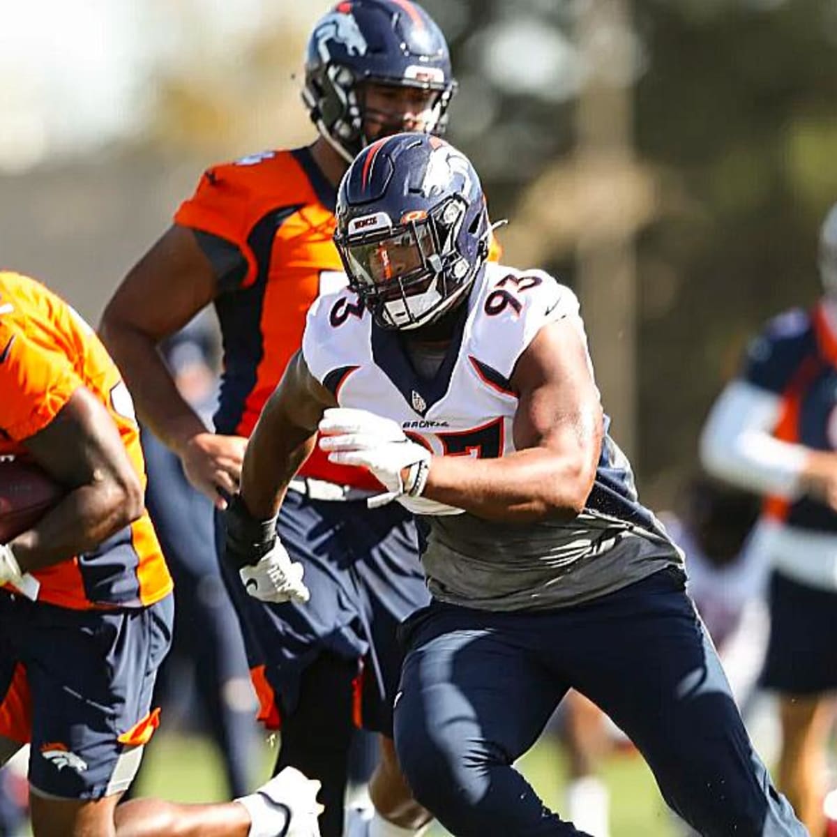 Denver Broncos: Vic Fangio praises DL Dre'Mont Jones