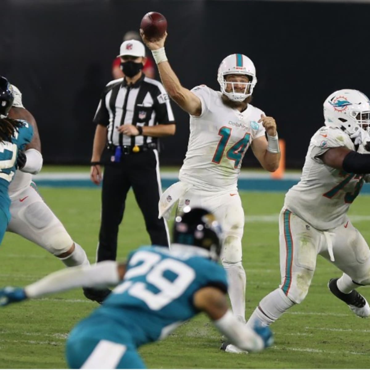 Miami Dolphins rumors: Ryan Fitzpatrick 'looking to continue' NFL career -  Dolphin Nation