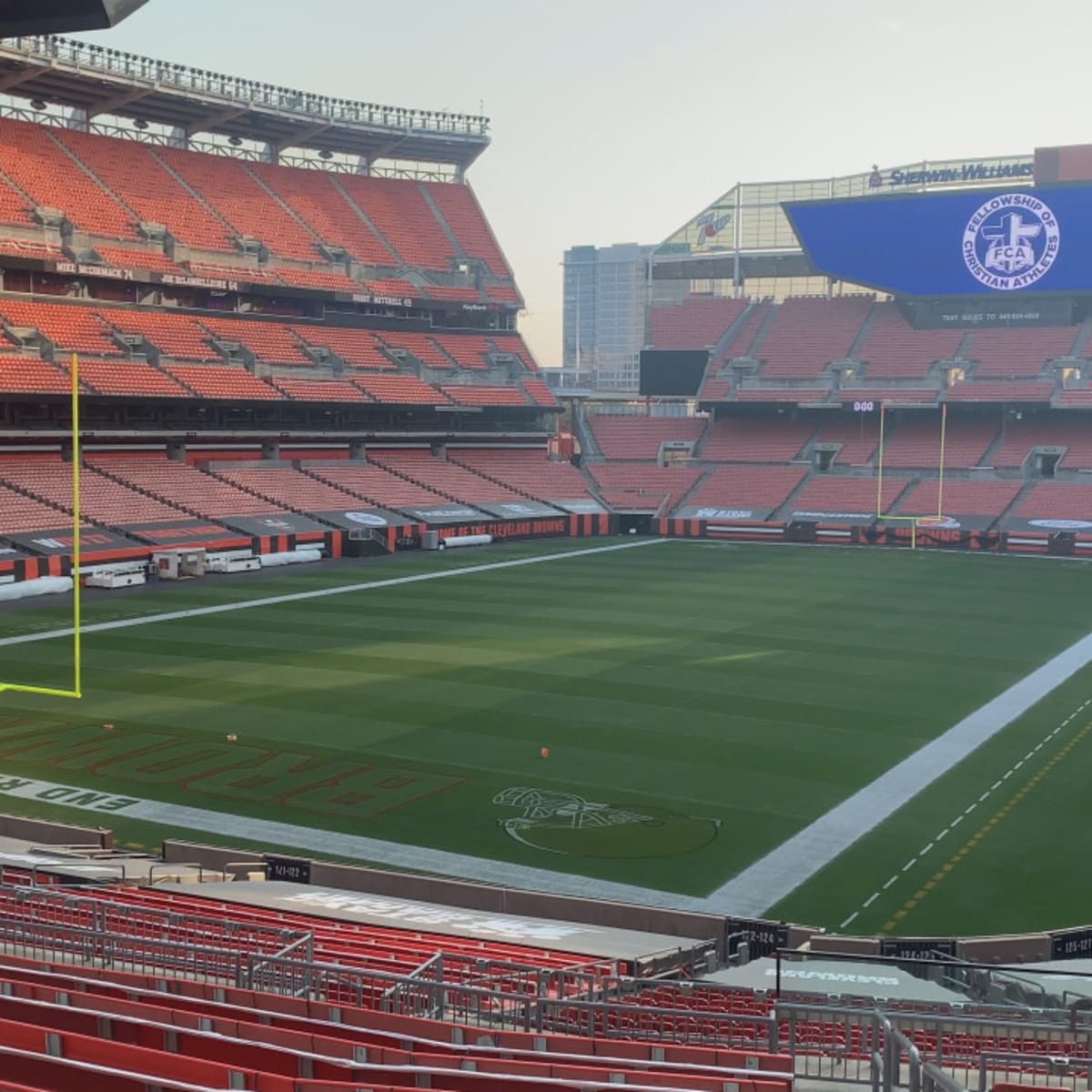 Browns to wear brown-on-orange Kardiac Kids look Sunday