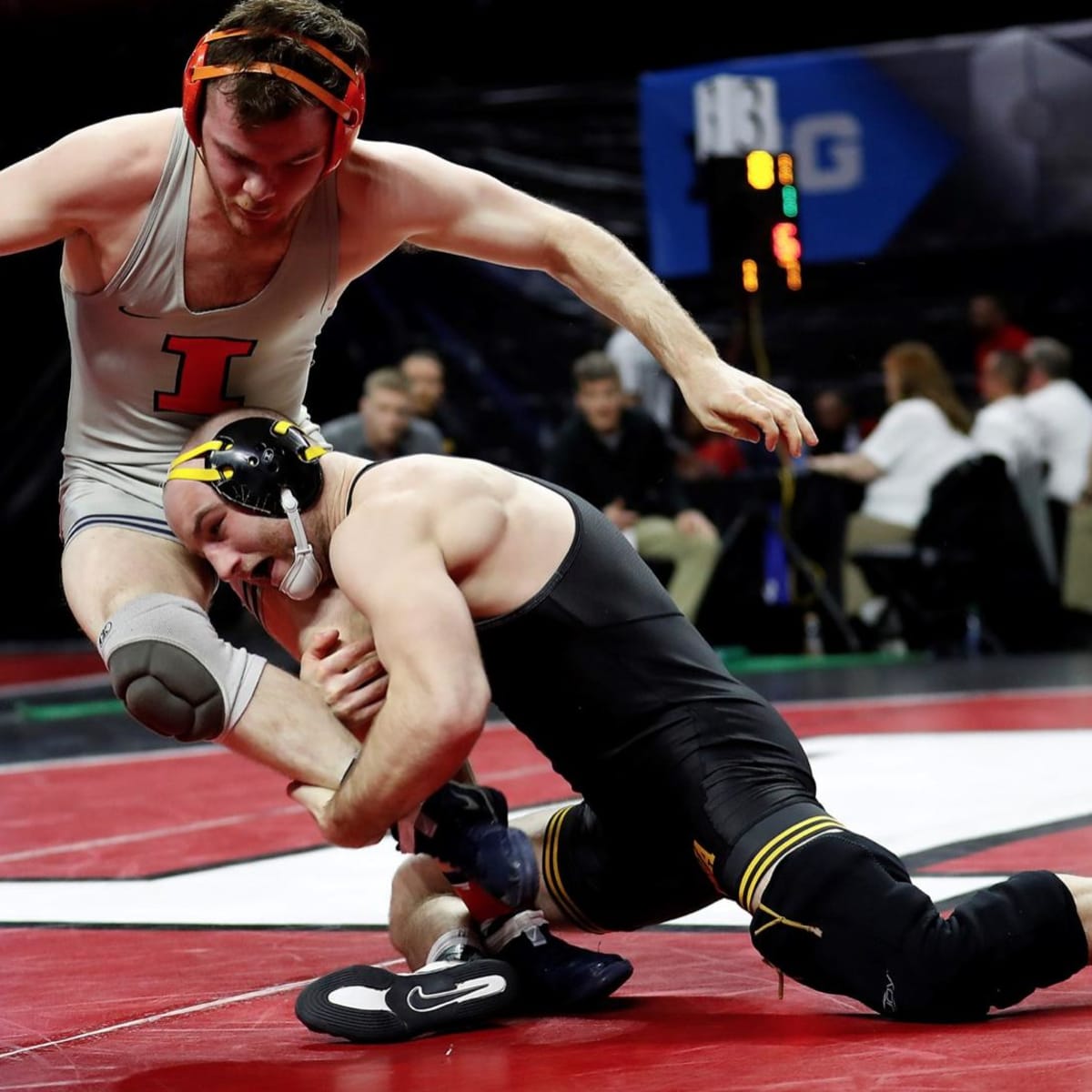 Photos: Big Ten Wrestling Semi-Finals and Wrestle Backs – University of  Iowa Athletics