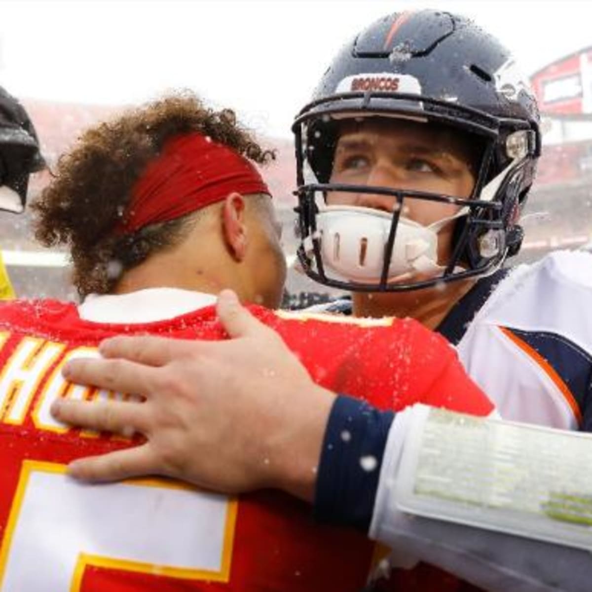 Garett Bolles on X: Four more years. Thank you for believing in me,  Broncos Country! Job's not done. #ChasingGreatness #GBZone 