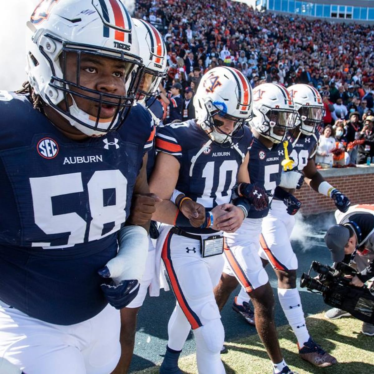 College Football Week 12 Best Bet: Auburn Wins the SEC West Parlay