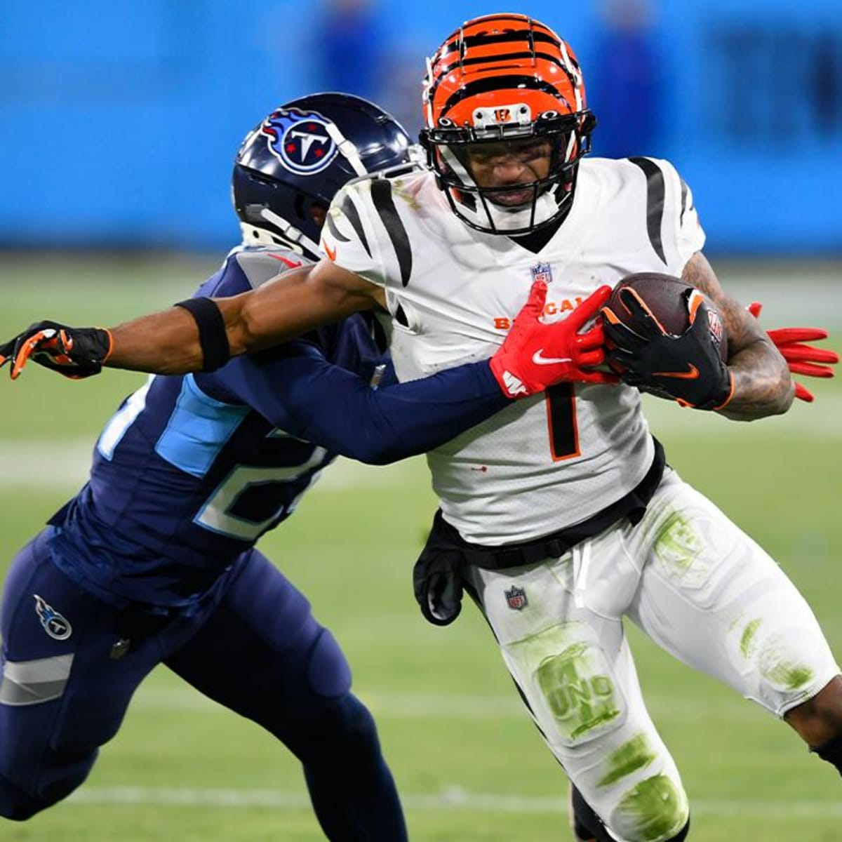 Ravens vs. Bengals: Best Same Game Parlay picks & player props for Sunday  Night Football include Joe Burrow and Joe Mixon's rushing prop bets