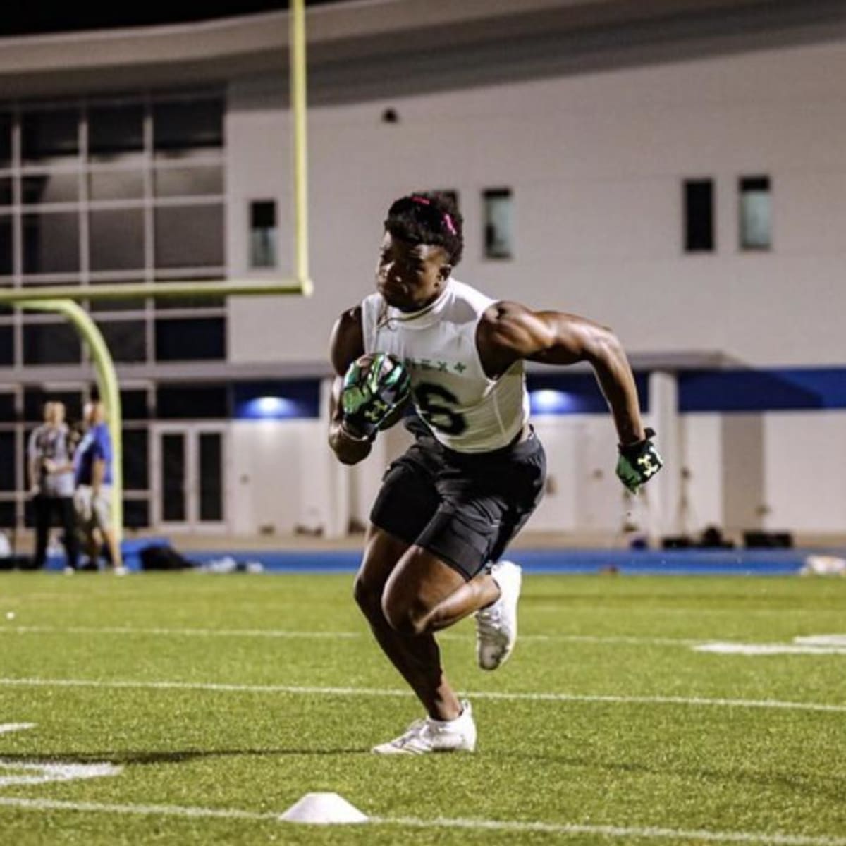 Electrifying 2022 Prospect Jamarion Miller Latest Running Back to Sign With Alabama  Football - Sports Illustrated Alabama Crimson Tide News, Analysis and More