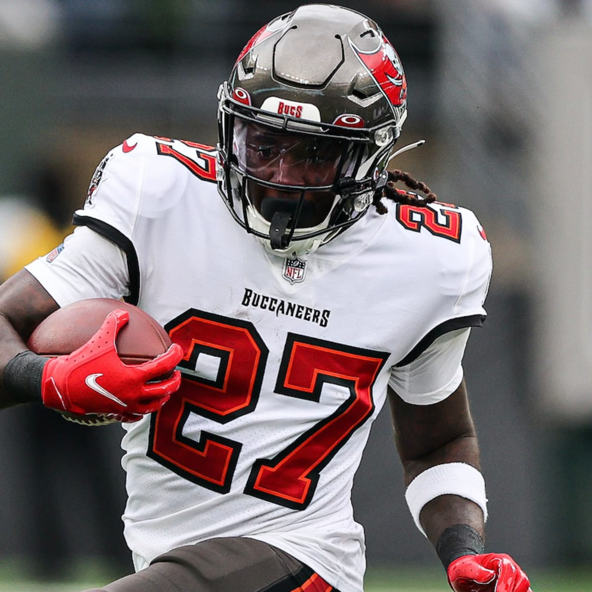 Ronald Jones placed on COVID reserve list - Bucs Nation