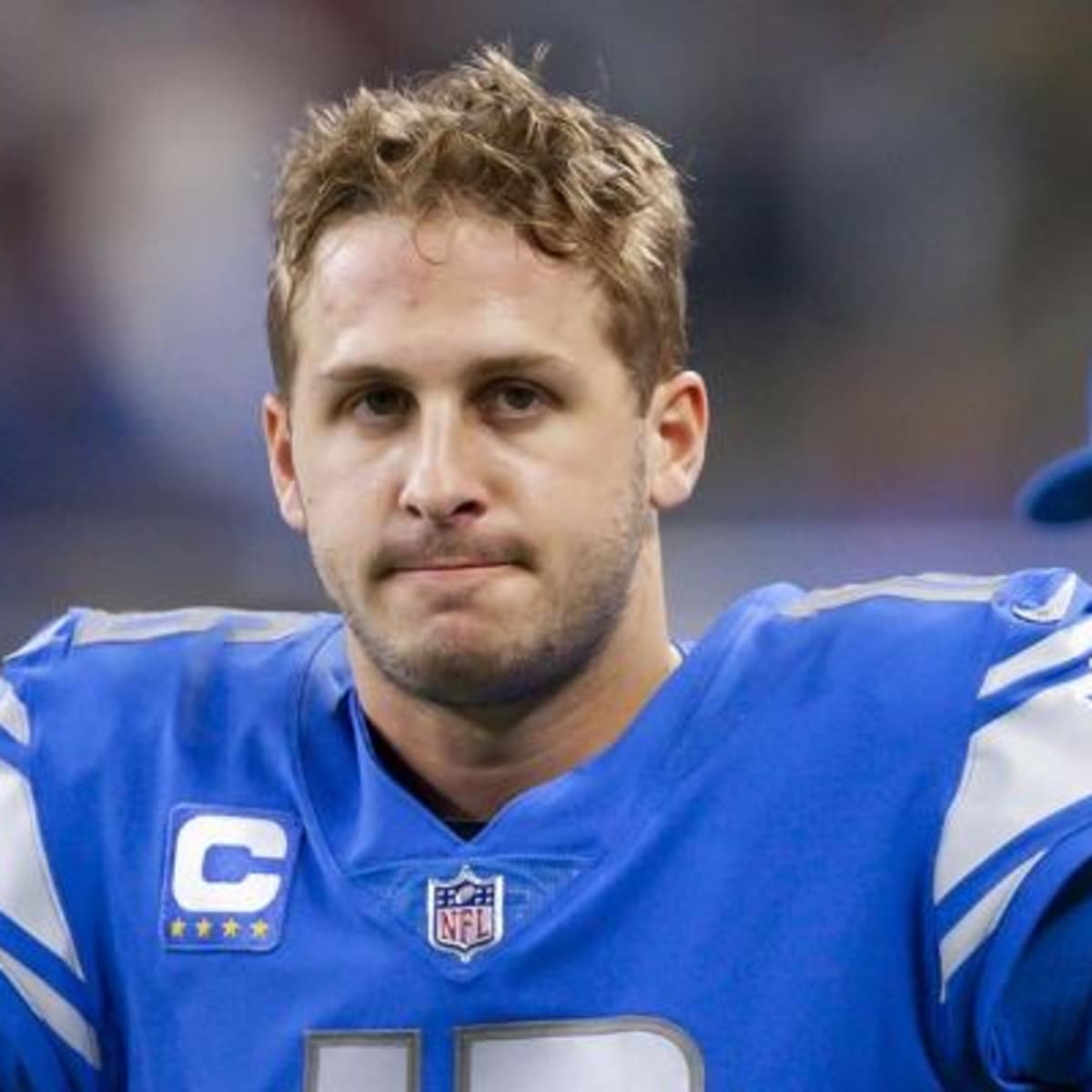 Detroit Lions reportedly trading Matthew Stafford to Rams for 2 first-round  picks, Jared Goff 