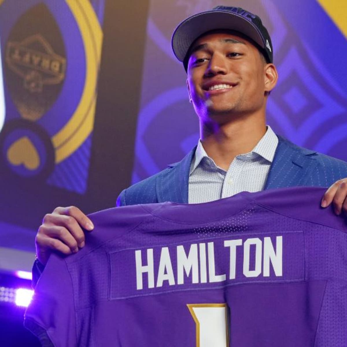 Safety Kyle Hamilton selected by Baltimore Ravens with 14th Pick in the 2022  NFL Draft