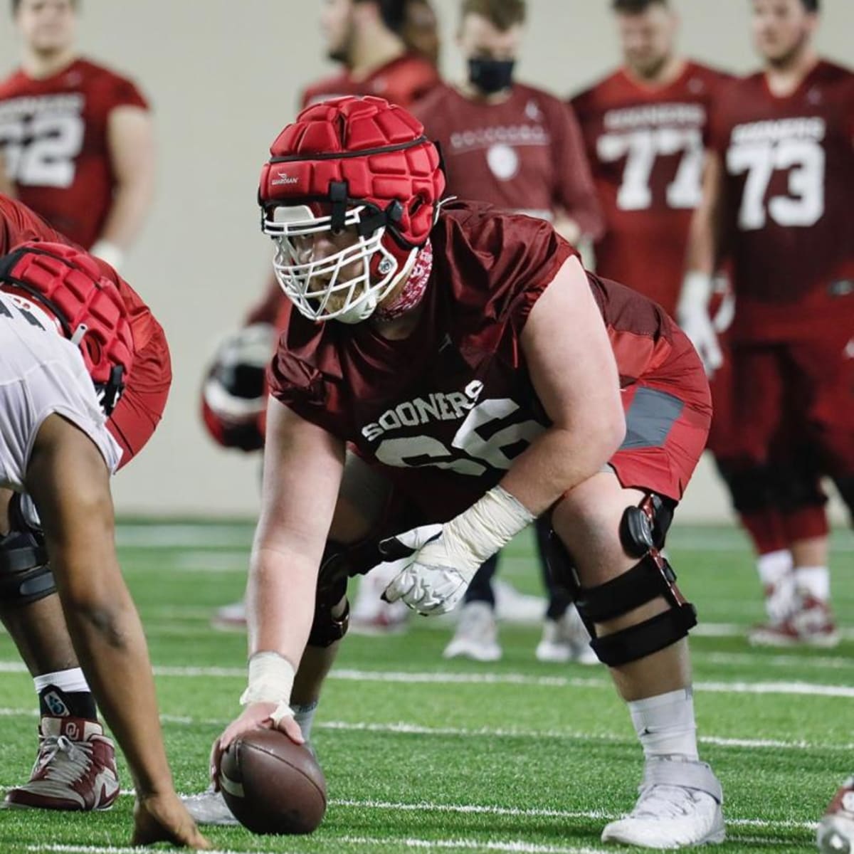 Draft expert says Oklahoma Sooners Creed Humphrey firmly in first round  discussions - Sports Illustrated Oklahoma Sooners News, Analysis and More