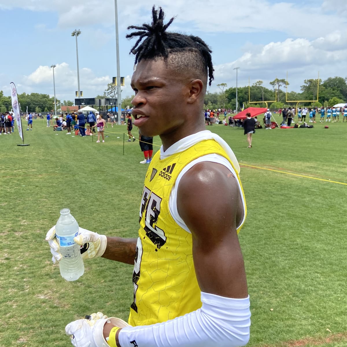 Top 10 High School Wide Receivers Returning in 2022 - ITG Next