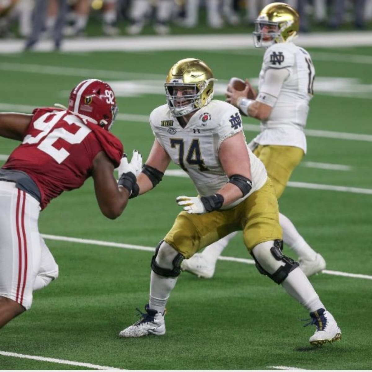 Notre Dame Football: The Case for Mike McGlinchey as the Starting Right  Tackle, News, Scores, Highlights, Stats, and Rumors