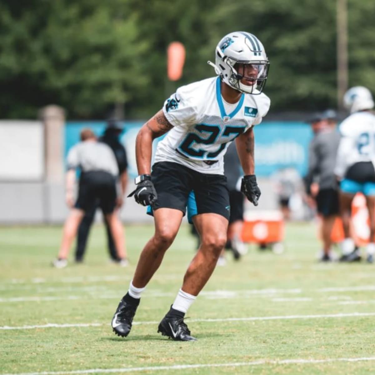 Carolina Panthers Release DE Morgan Fox - Sports Illustrated