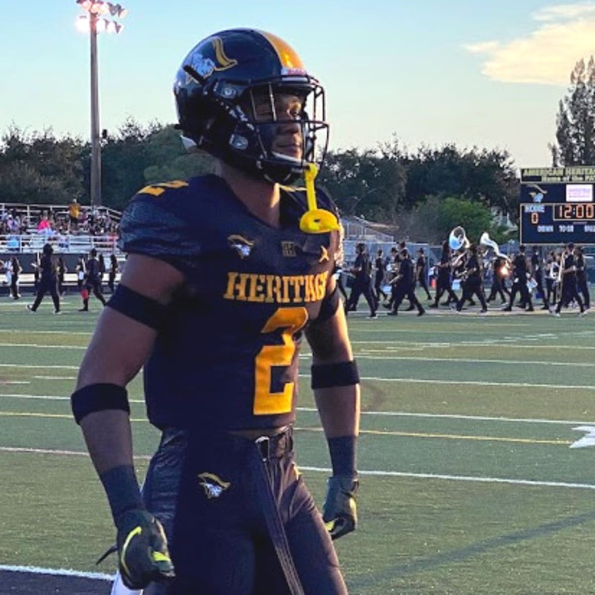 Defensive Back Earl Little Jr. Will be Honored as a 2022 All-American as  Part of All-American Bowl's Road to the Dome Tour - NBC Sports