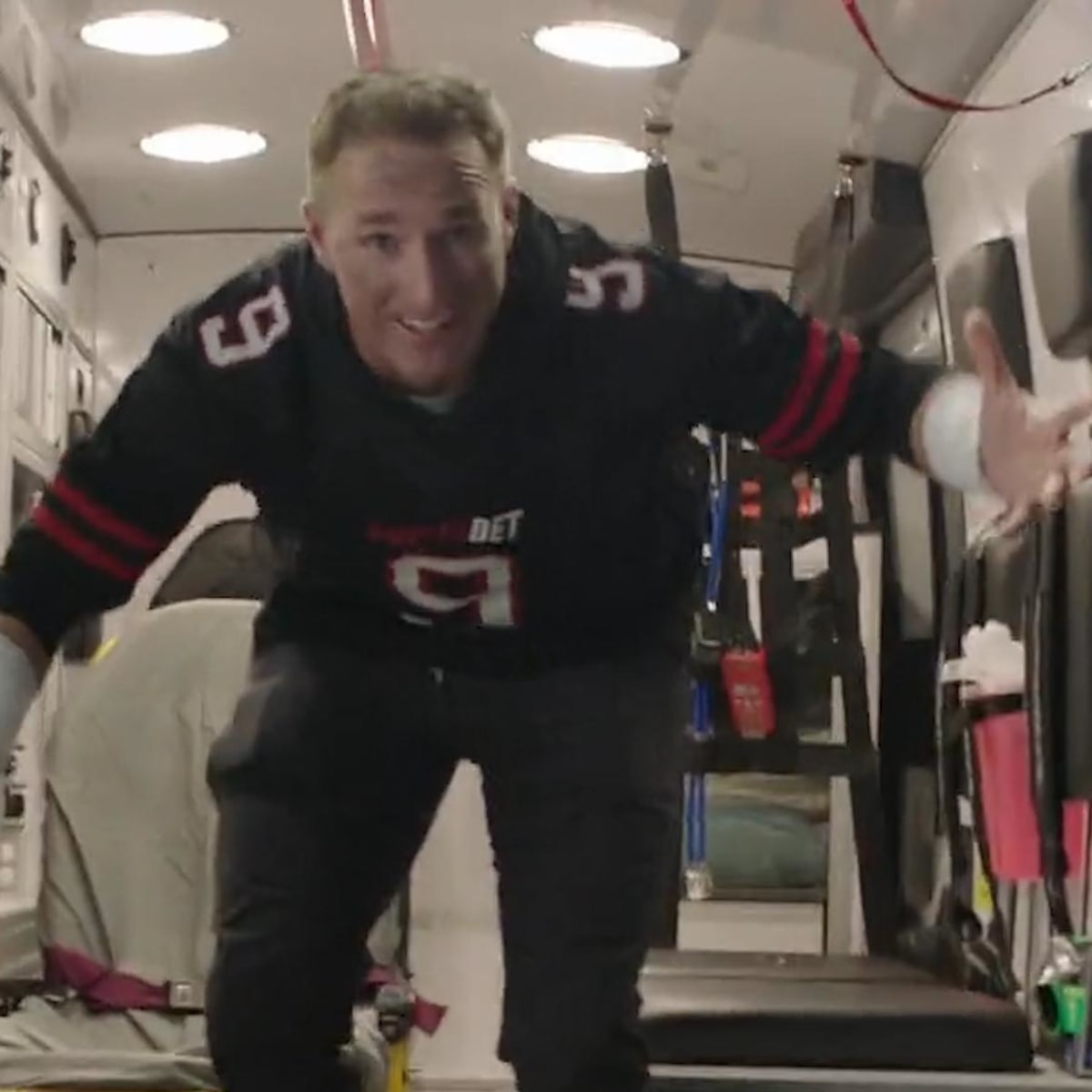 Hoax debunked after Drew Brees appears to be struck by lightning during ad  shoot