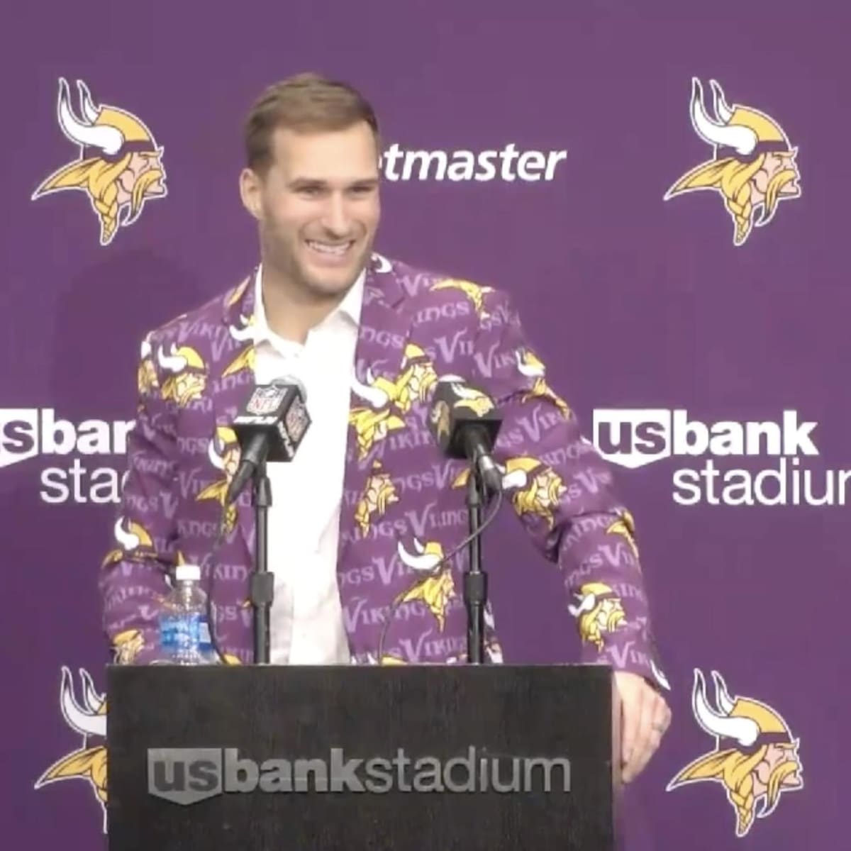 Kirk Cousins Minnesota Vikings Blazer - New American Jackets