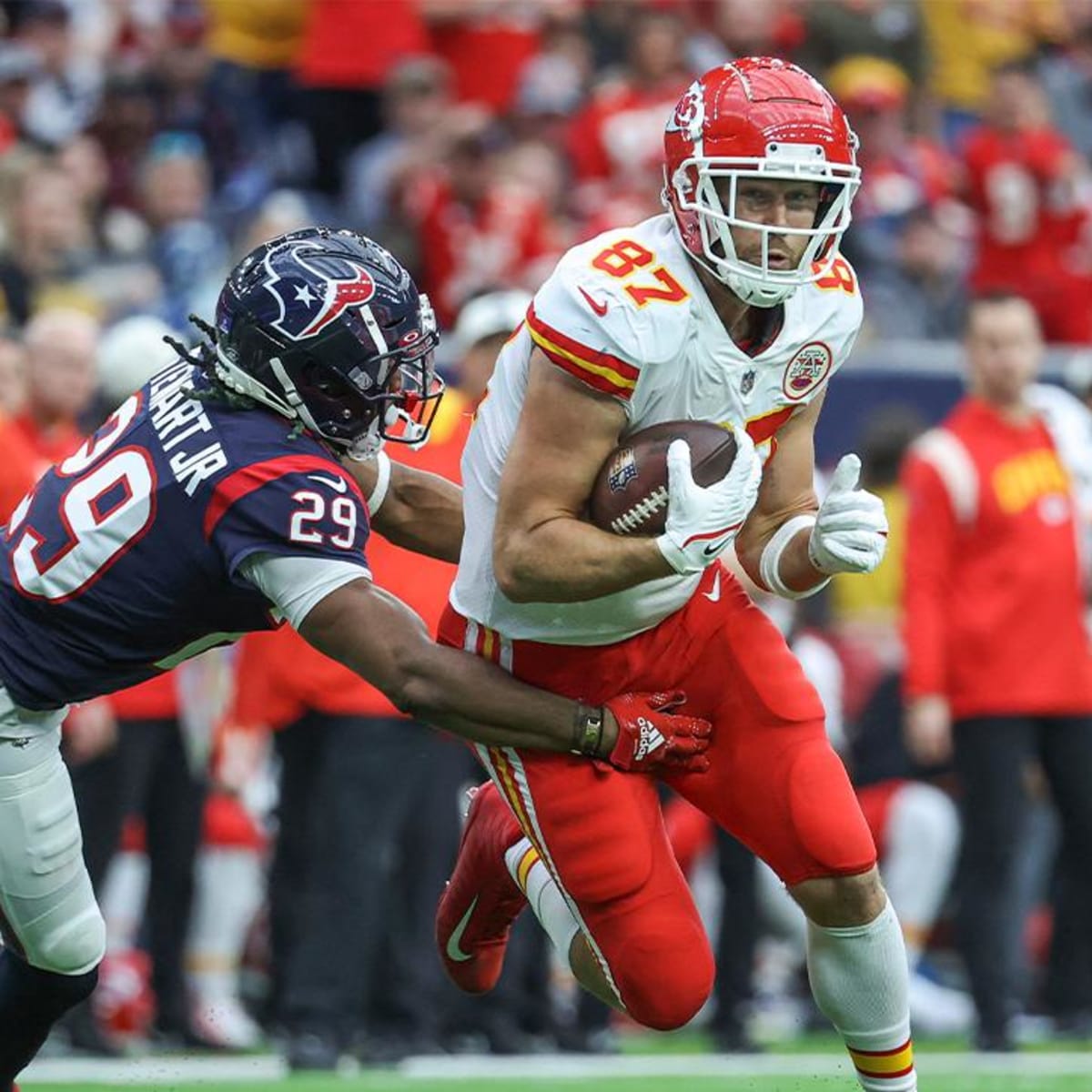 Seahawks at Chiefs Betting Preview: FREE expert picks, props [NFL Week 16]