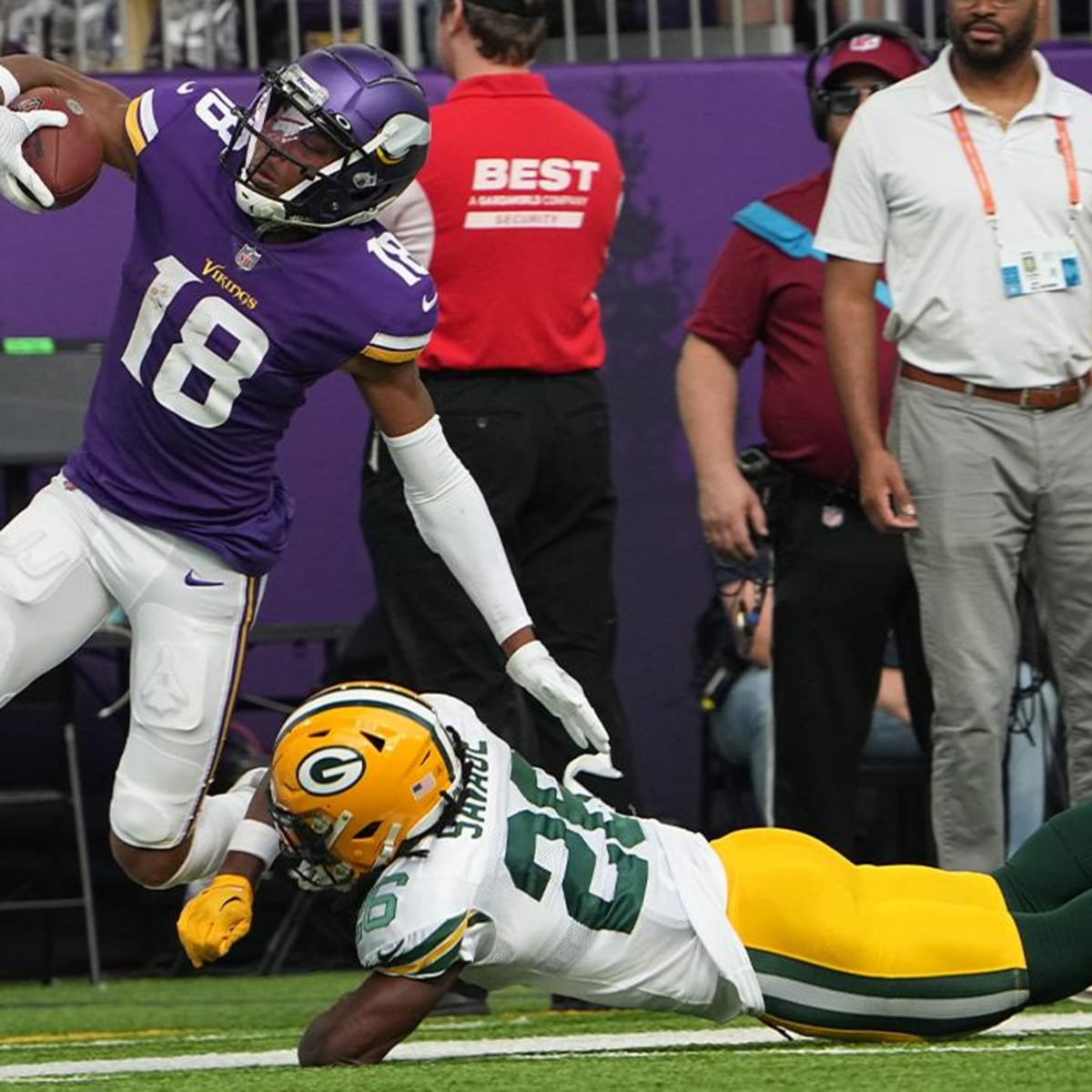 NFL Week 17 expert picks: Packers vs. Vikings, Bengals vs. Bills - Sports  Illustrated