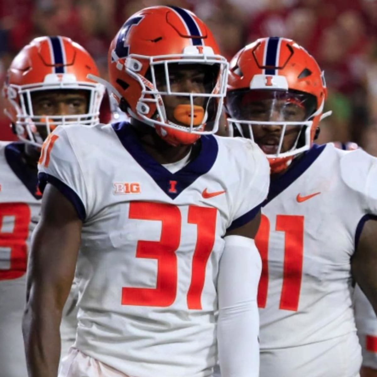 New England Patriots 7-Round Mock Draft: Defensive Star at Linebacker or  Cornerback? - Sports Illustrated New England Patriots News, Analysis and  More