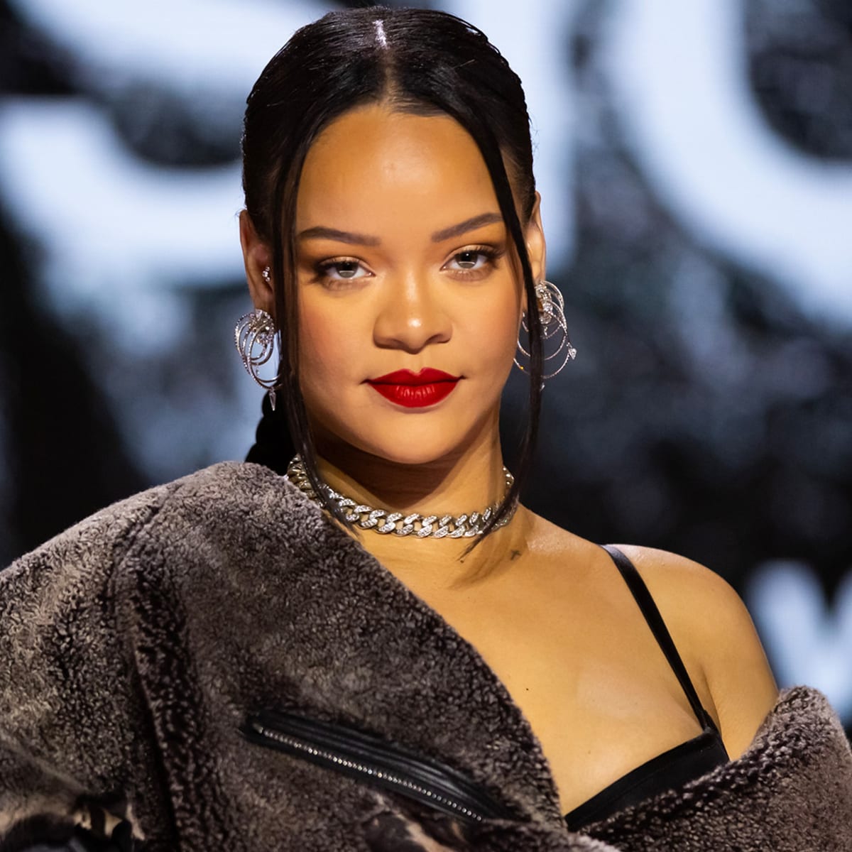 Super Bowl 2023 Livestream: How to Watch Super Bowl LVII, Rihanna