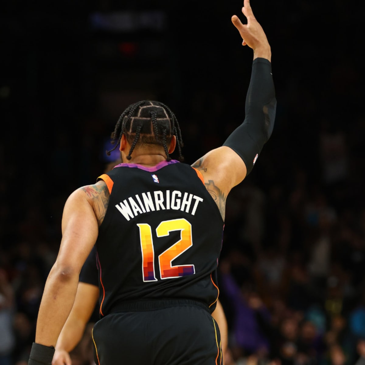 Ish Wainright enjoys unforgettable 1st season with Phoenix Suns
