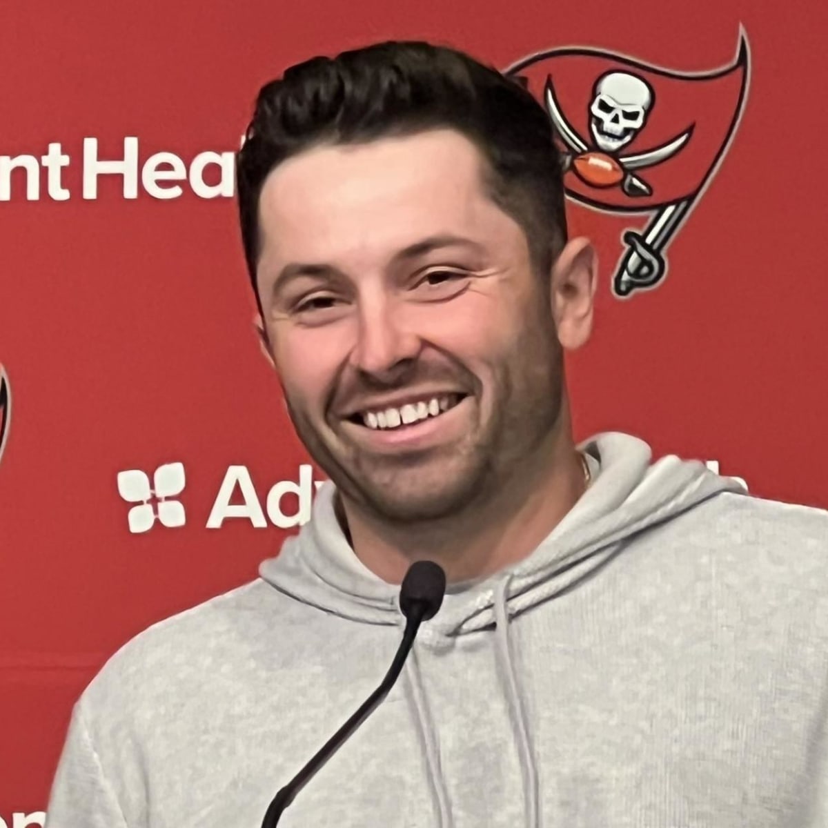 Mayfield, Trask competing to become Buccaneers starter, hoping to make one  another better - The San Diego Union-Tribune