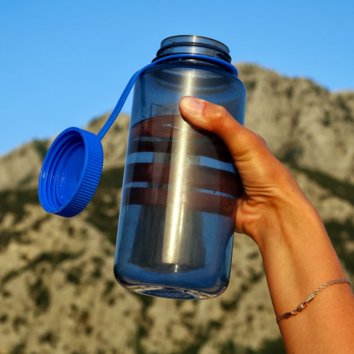 11 Best Water Bottles of 2024 - Reviewed