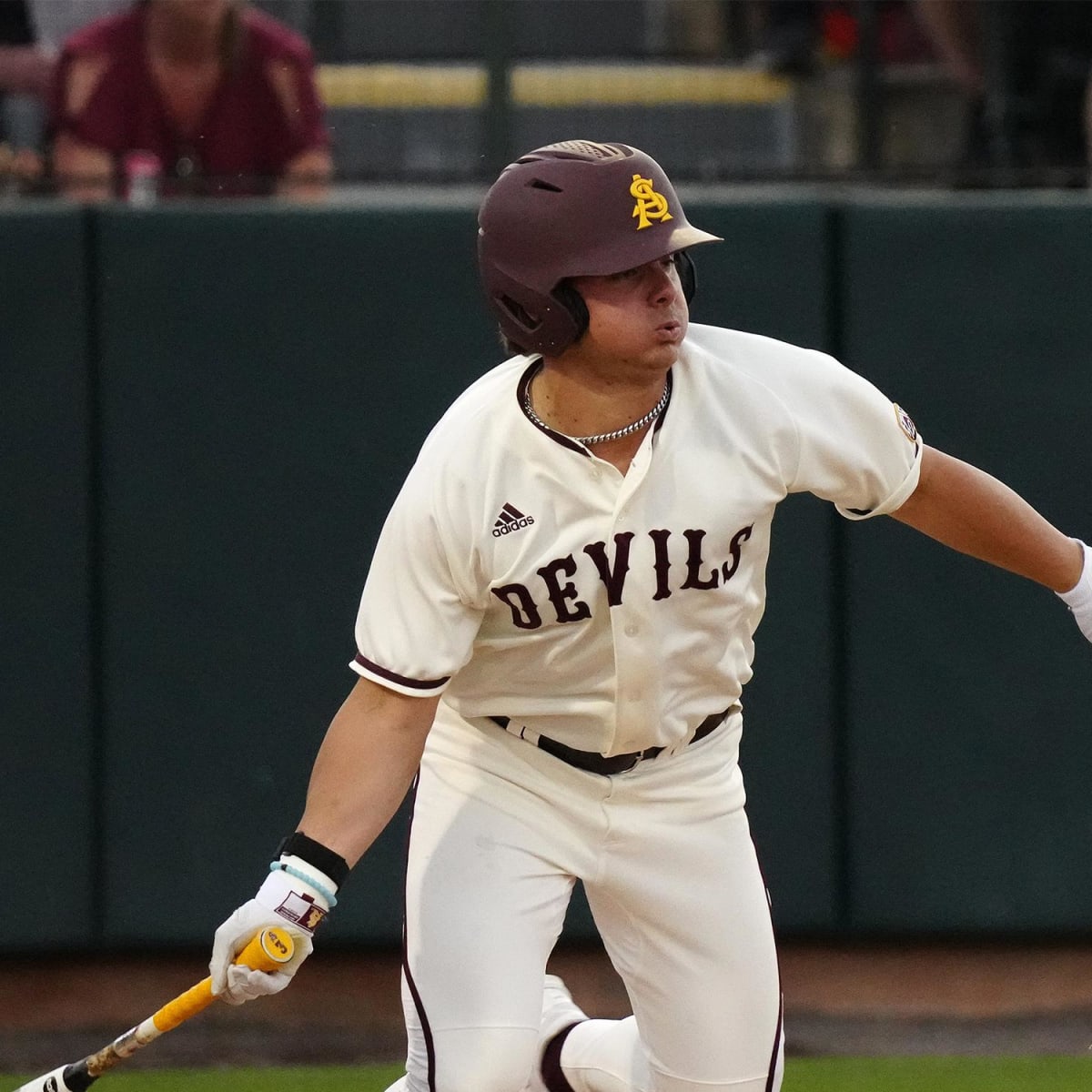 College baseball rankings: 4 Pac-12 teams in Baseball America Top