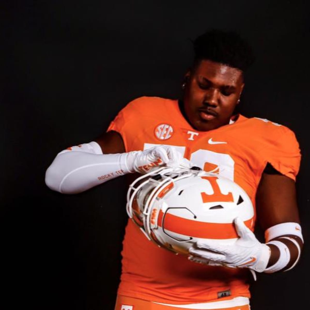 SEC football recruiting rankings after Braylon Staley commits to Vols