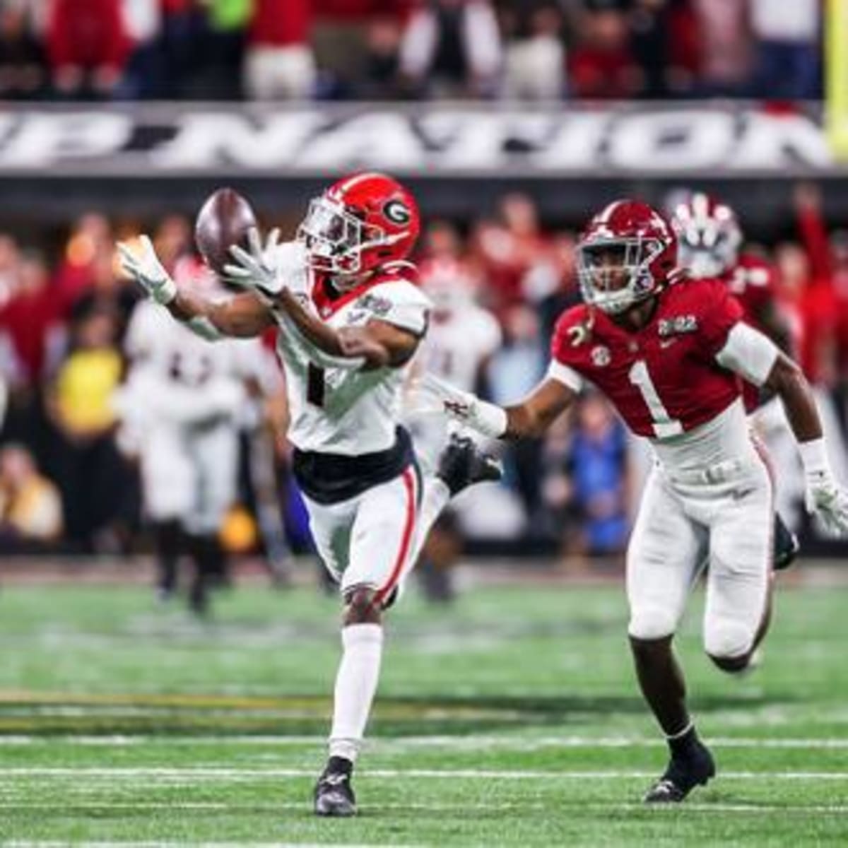 George Pickens' 1-handed catch over Joey Porter Jr. at Steelers