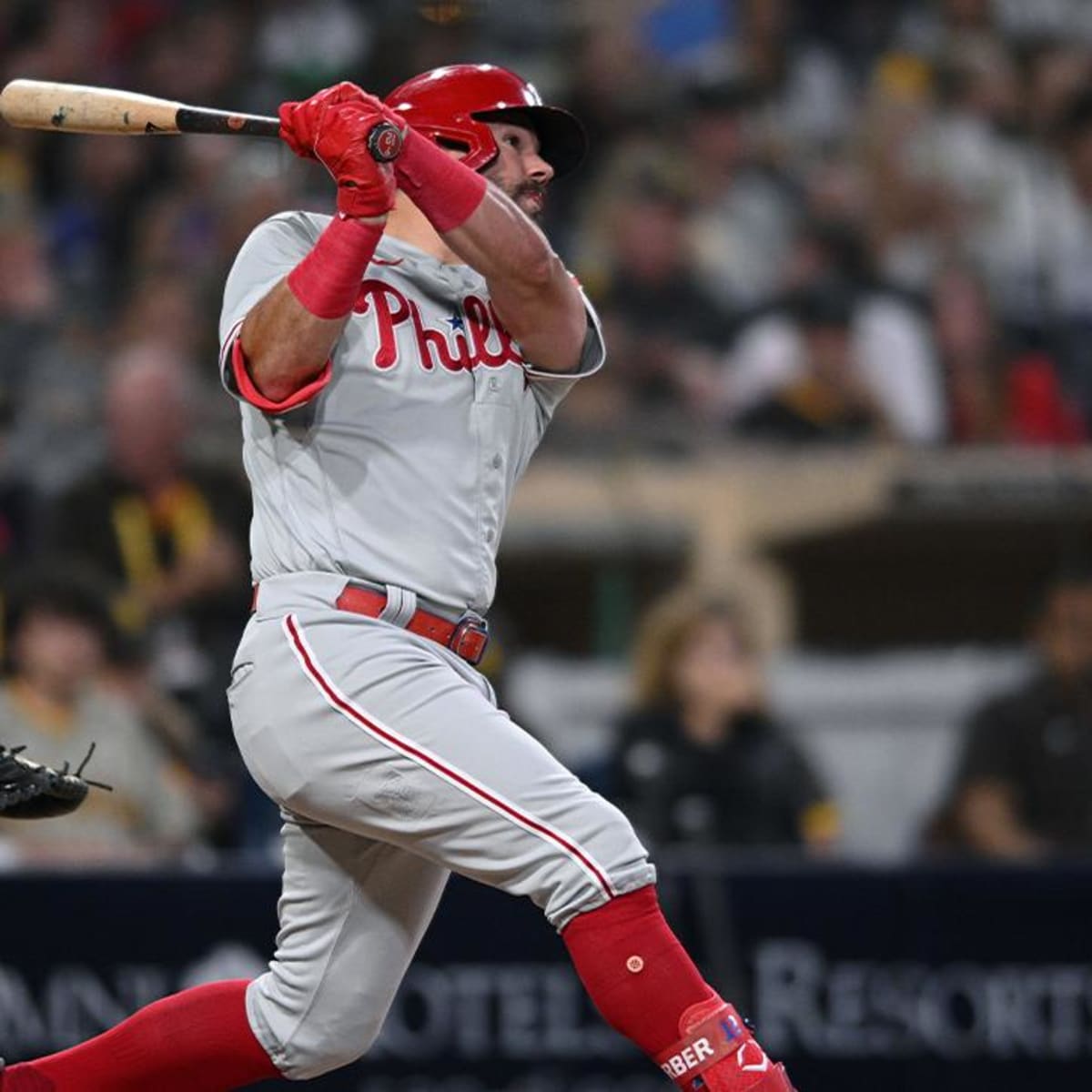 Realmuto hits tiebreaking HR, helps Phillies snap losing streak, The  Latest from WDEL Sports