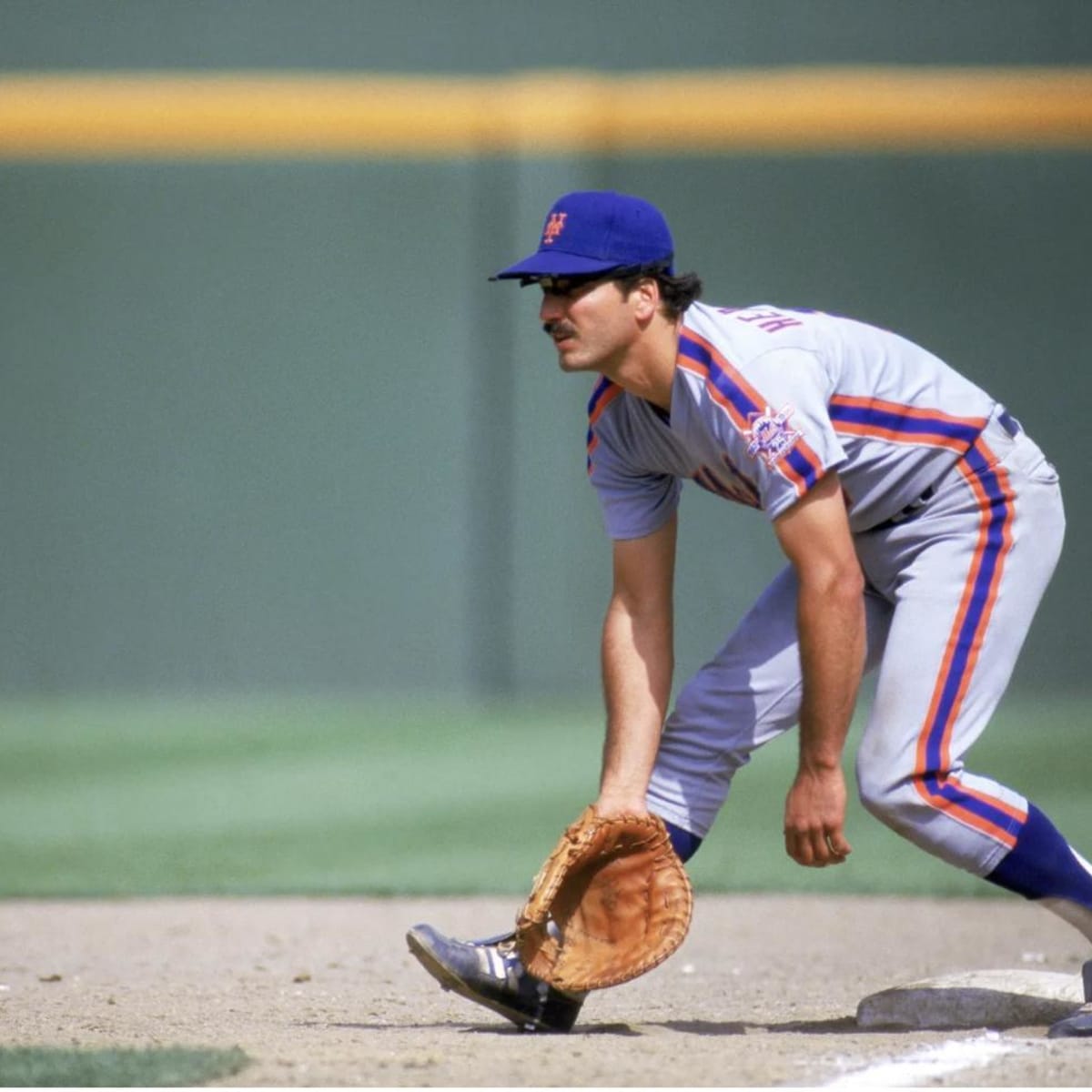 Honoring Keith Hernandez's No. 17 jersey retirement with 17 stories of the  Mets lifer - The Athletic