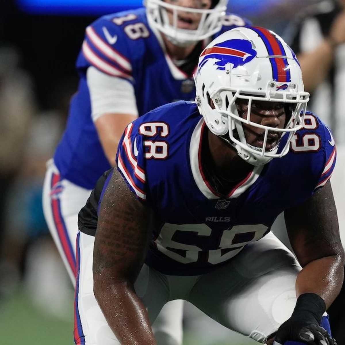 Buffalo Bills Offensive Lineman Suspended By NFL For Punching Titans Coach  In Head 