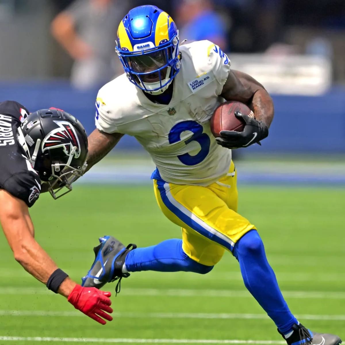 Rams RB Akers not with team; McVay: 'uncharted territory'