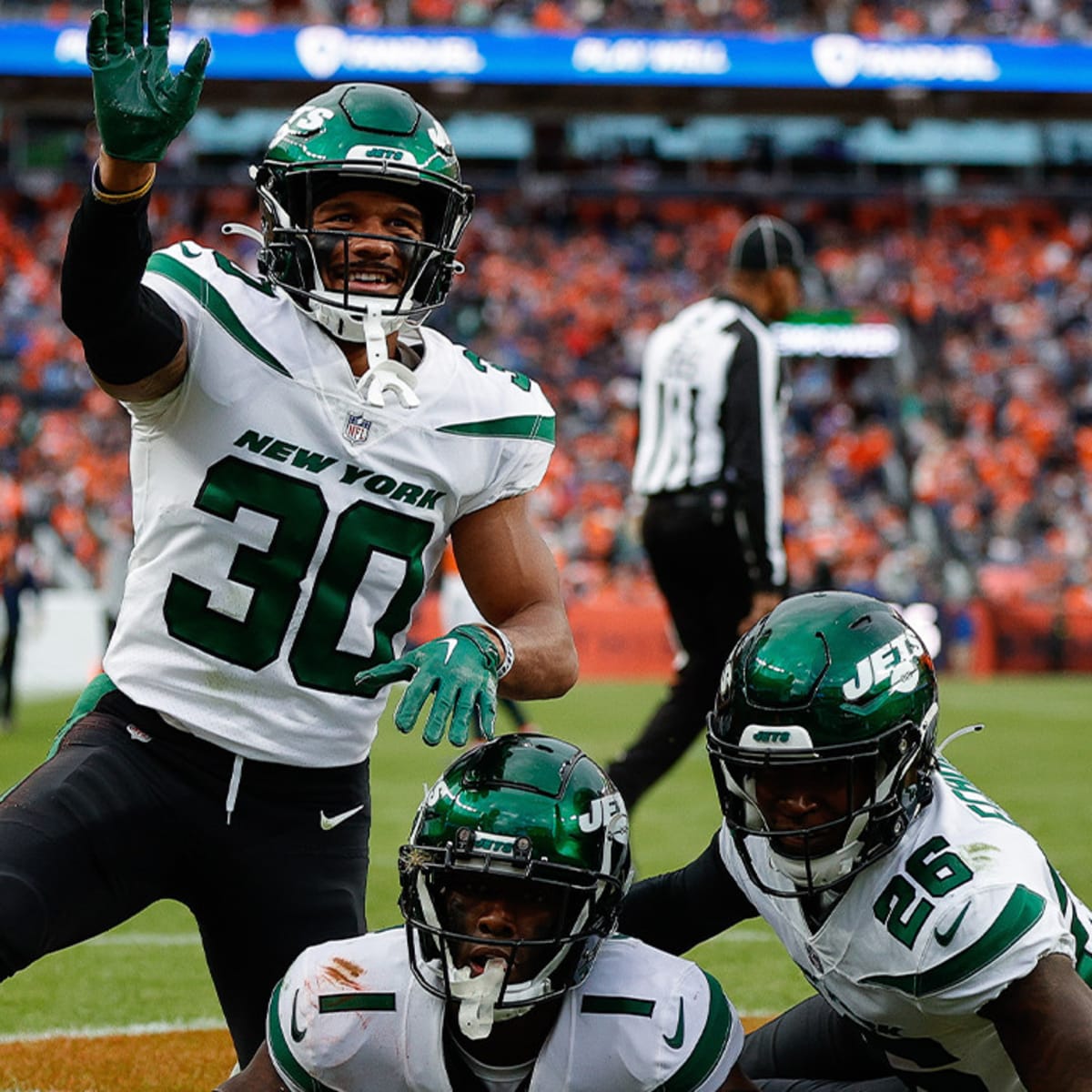 NY Jets open as slight road underdogs to the Minnesota Vikings